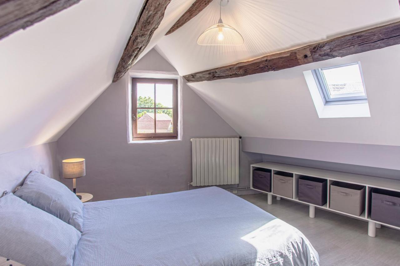 Maison En Pierres Au Coeur Du Village Medieval De Villeneuve Экстерьер фото